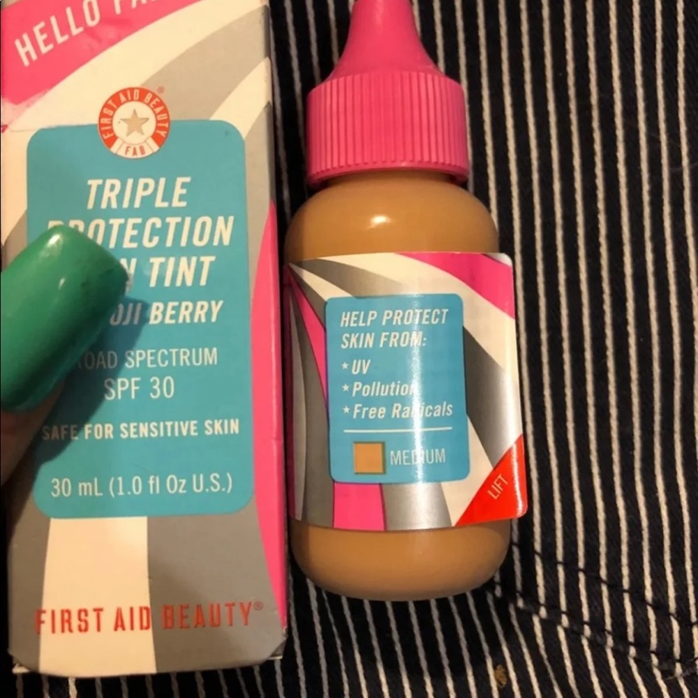 First Aid Beauty triple protection skin tint